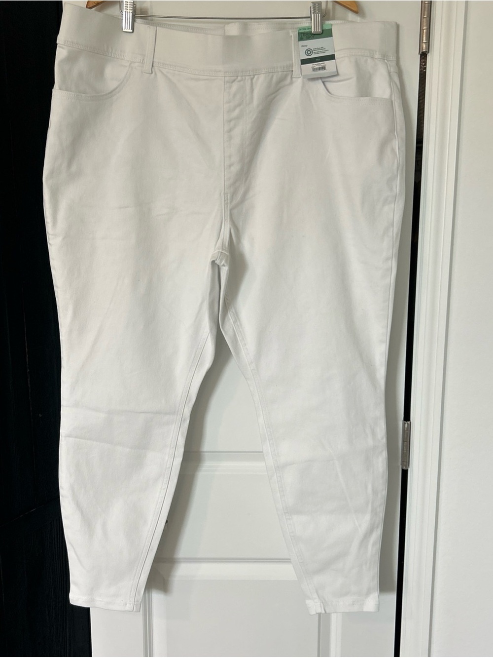 Terra & Sky Women's Plus Size Pull On High Rise Skinny Jeggings, White, 3x- NWT
